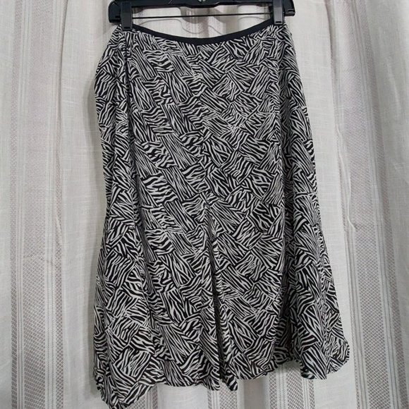 Dana Buchman Black and White Zebra Pattern Midi Skirt Size 14 - Picture 1 of 5